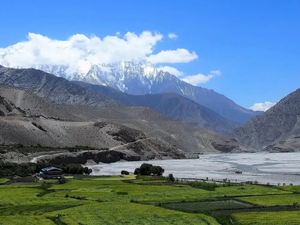 Поход в Верхний Мустанг
